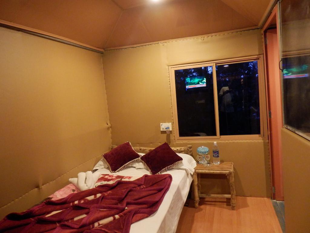 Green Garden Cottage Thekkady Room photo