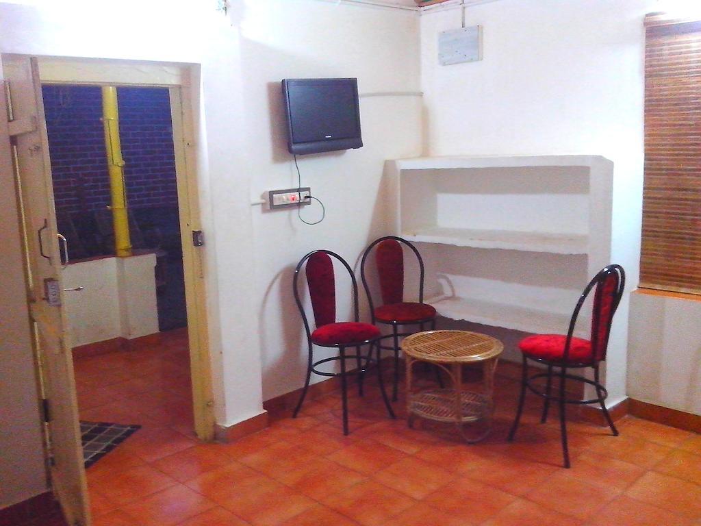 Green Garden Cottage Thekkady Room photo